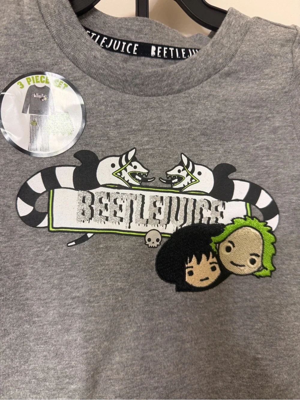 Beetlejuice Kids' Gray & Neon Green Two-Piece Sweatshirt Set